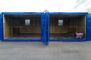 Блок контейнер Гараж - открытые железные ворота
