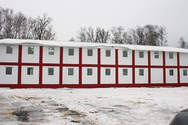 Многоэтажные конструкции из металлических блок-контейнеров