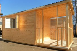 Хозблок с верандой для дачи фото