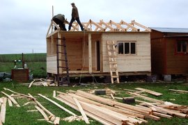 Бытовки со сборкой на участке