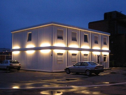 Брендирование блок-контейнеров фото